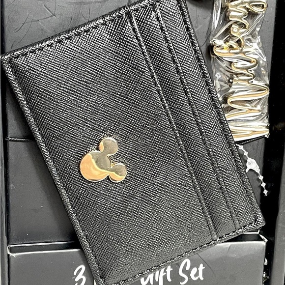 Black Mickey Mouse Backpack, Wallet + Keychain - New - Picture 4 of 7